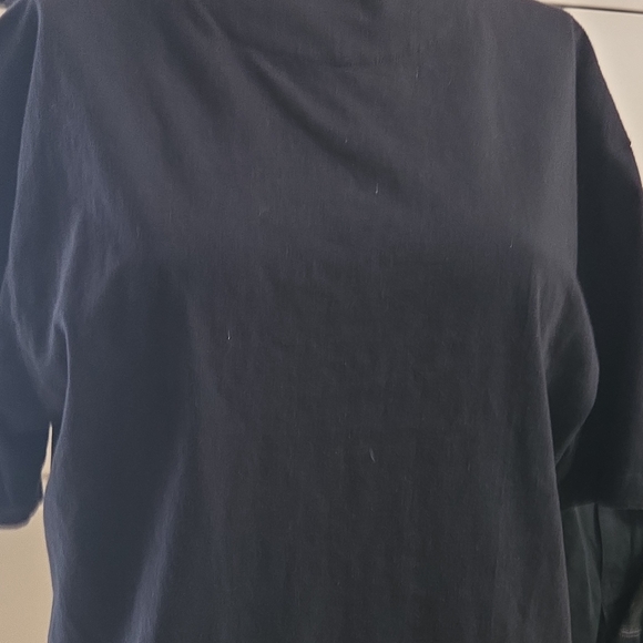 Multicolor Graphic Tee - Picture 3 of 6